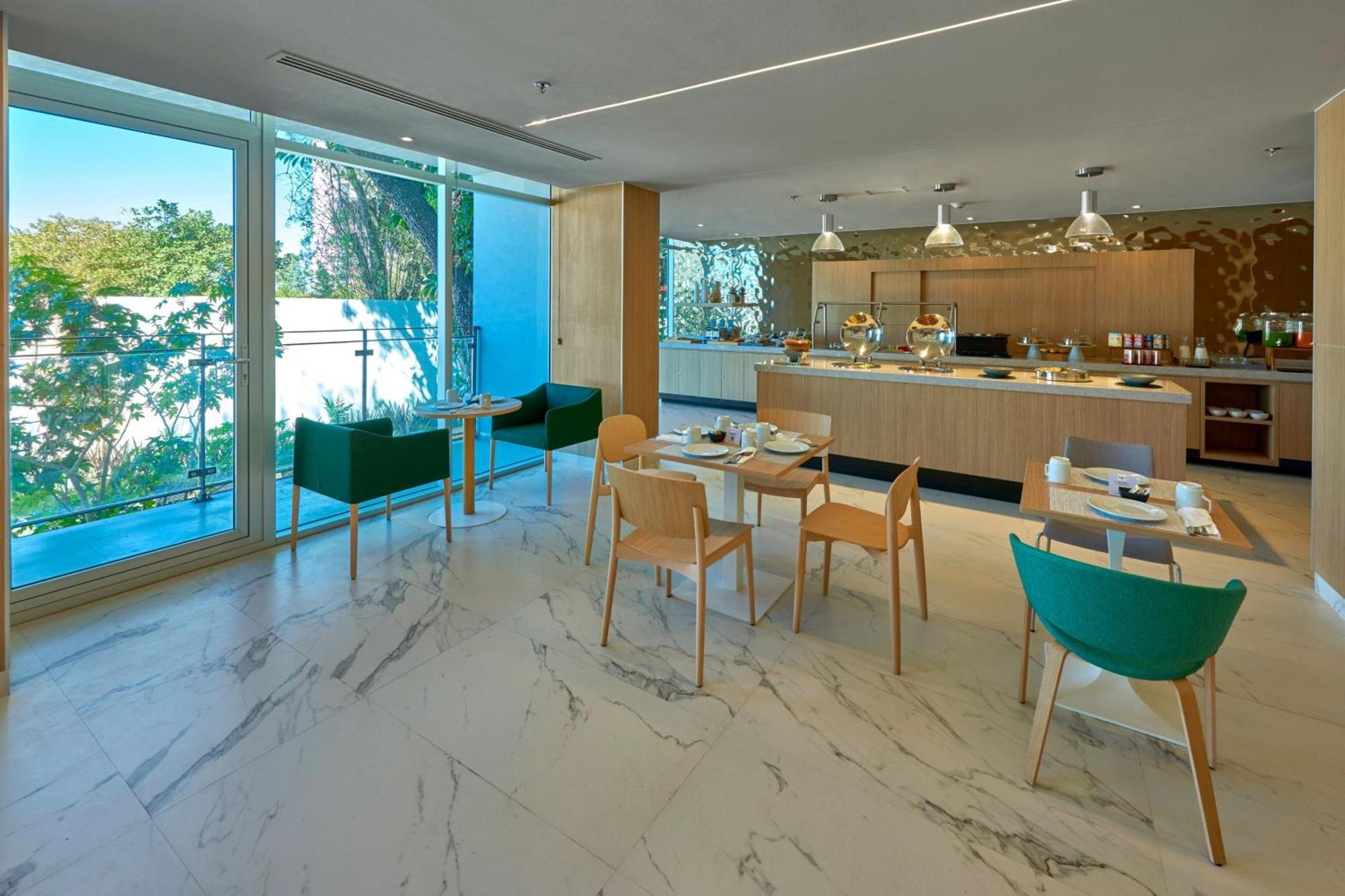 City Express Plus By Marriott Guadalajara Providencia Exterior foto